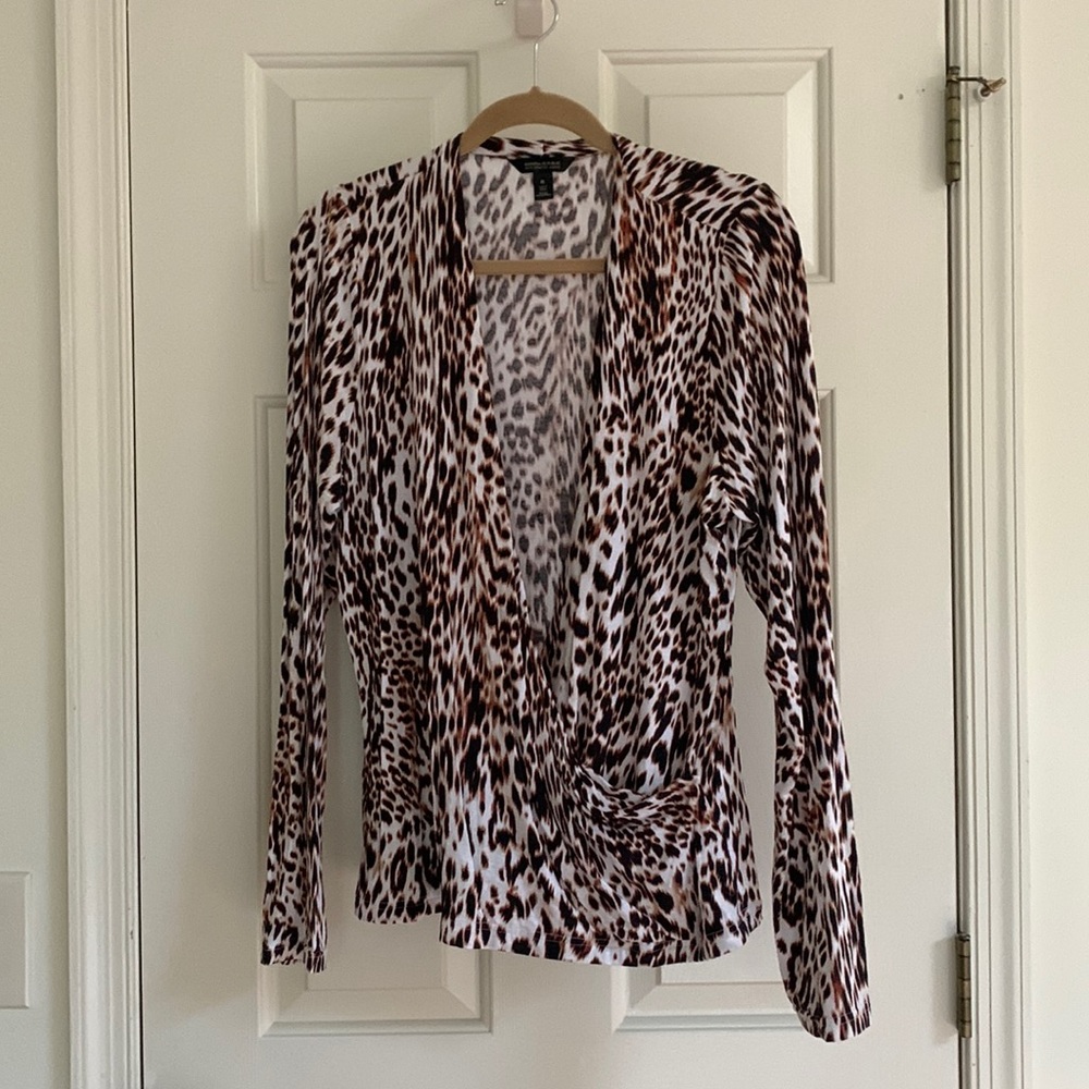 BR Animal print wrap shirt